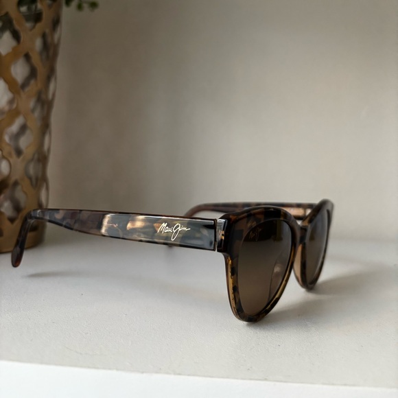 Maui Jim KUUIPO Brown Tortoise Cat eye Sunglasses W/ Case - Picture 3 of 6